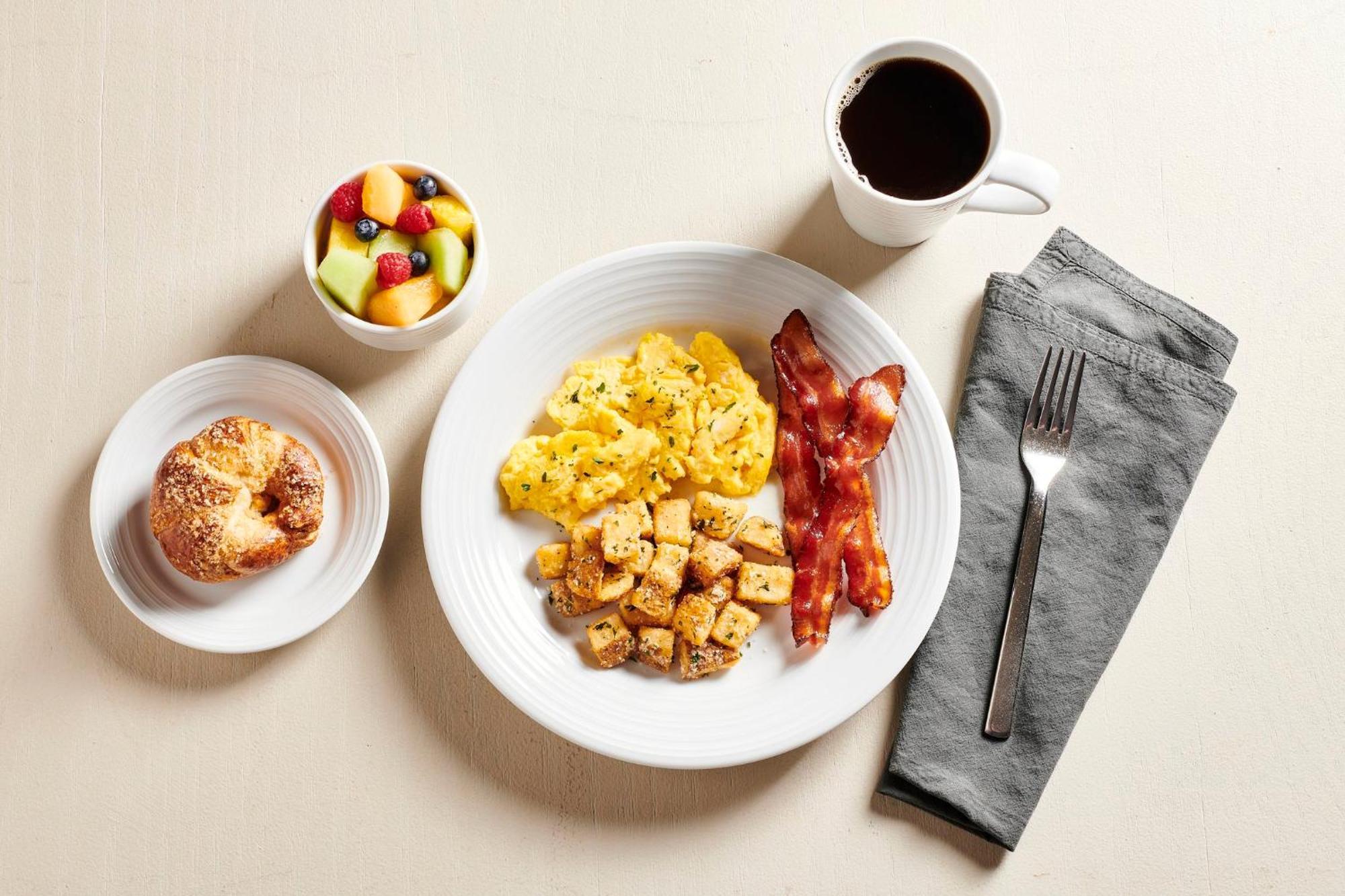 Holiday Inn Hotel & Suites Anaheim By Ihg Eksteriør bilde