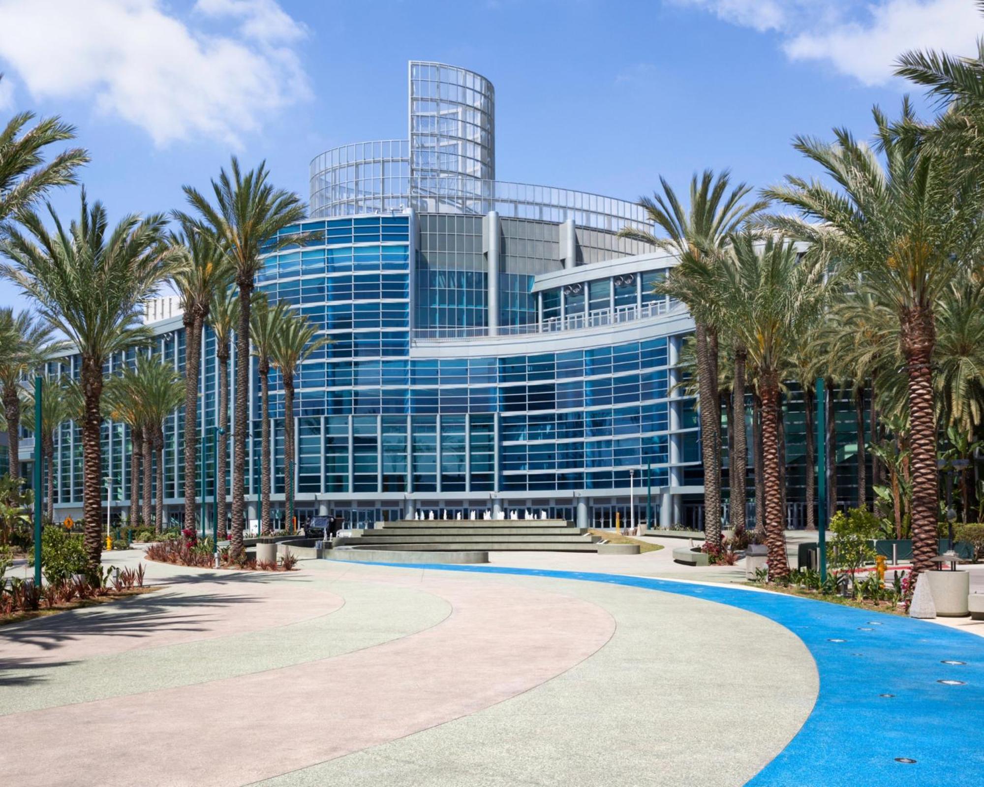 Holiday Inn Hotel & Suites Anaheim By Ihg Eksteriør bilde