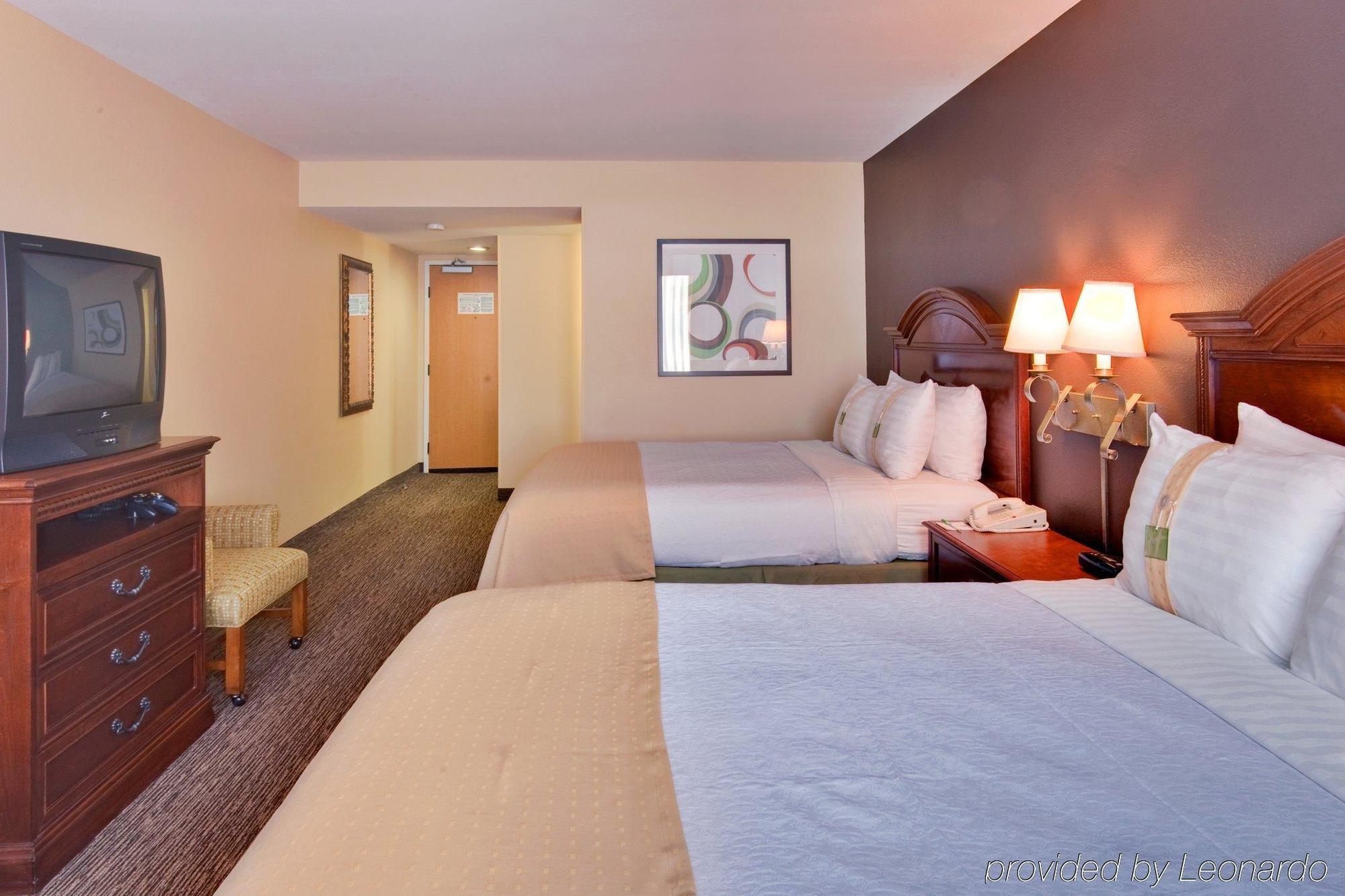 Holiday Inn Hotel & Suites Anaheim By Ihg Eksteriør bilde